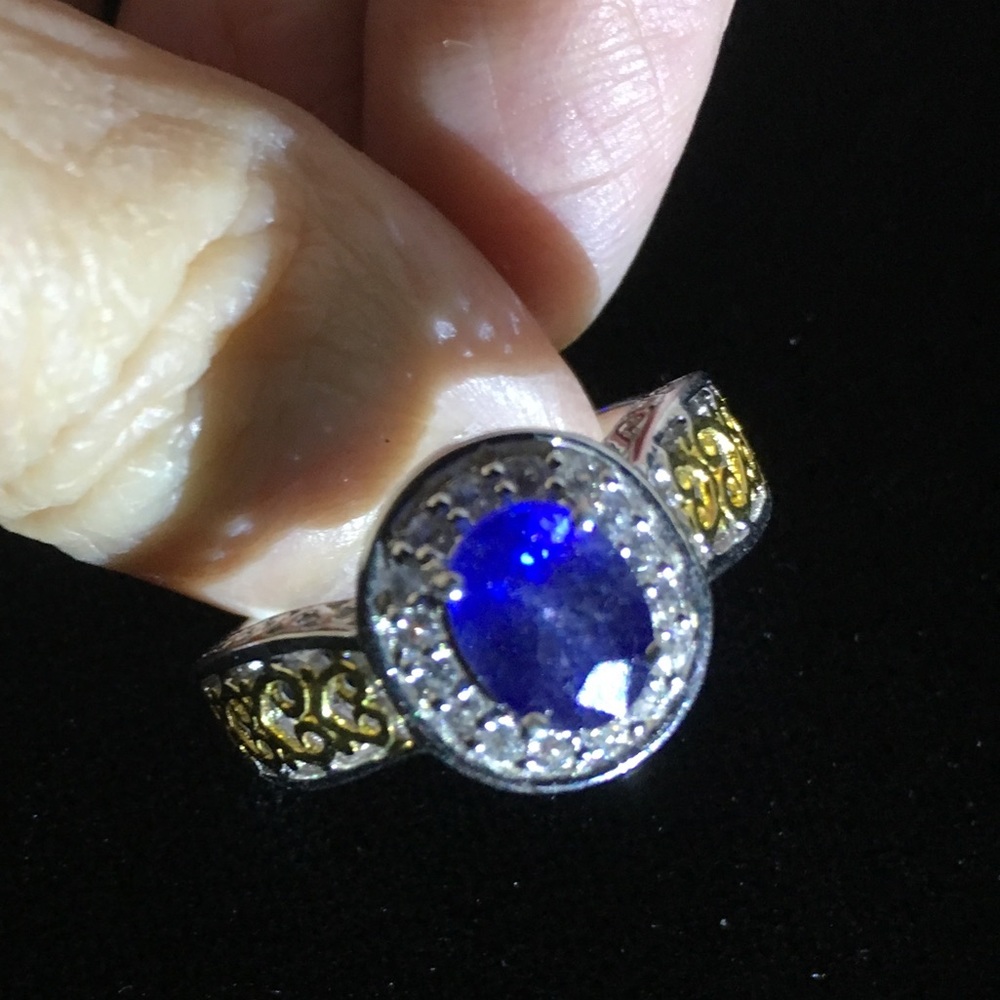 Genuine Masoala Blue Sapphire Halo Ring (size8)